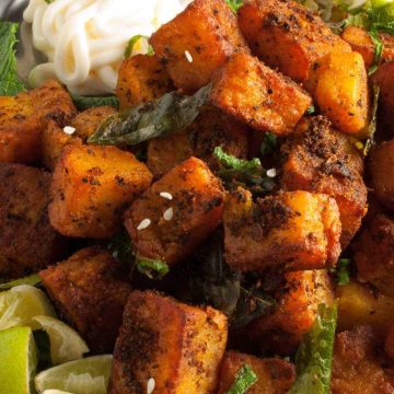 Indian cottage cheese / Paneer shallow fried with ginger-garlic, spices, and curry leaves. This paneer fry is an easy and yummy appetizer for any occasions.