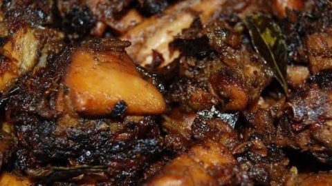 Kerala Style Pepper Chicken Nadan Kurumulaku Kozhi Recipe A Little Bit Of Spice