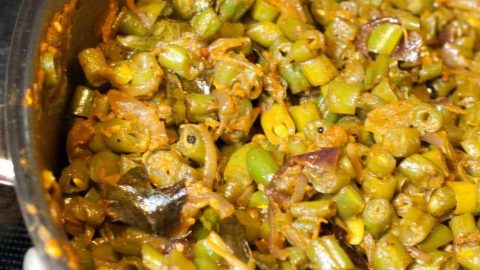 Kerala Beans Stir Fry (Beans Mezhukkupuratti) Recipe | A Little Bit of ...